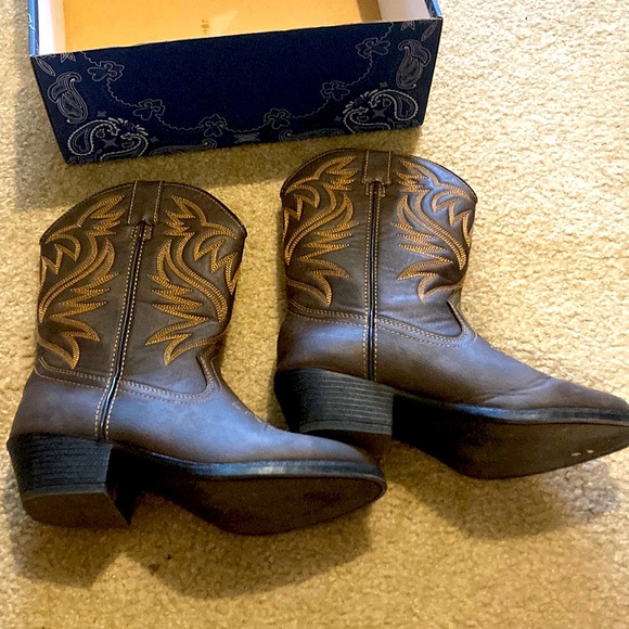 Kids Western Boots - Youth 4 - Picture 1 of 8